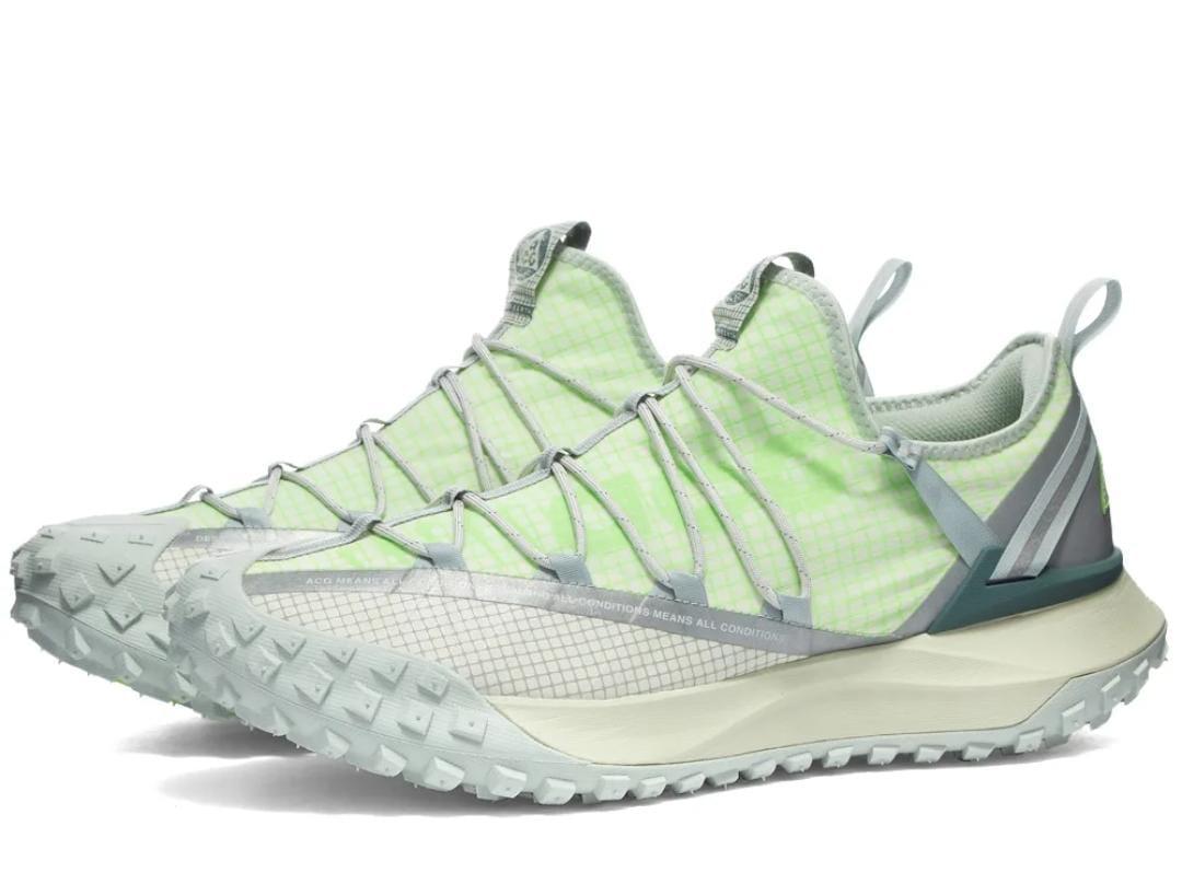 Nike ACG Mountain Fly Low - Built for Adventure, Ready for Any Terrain