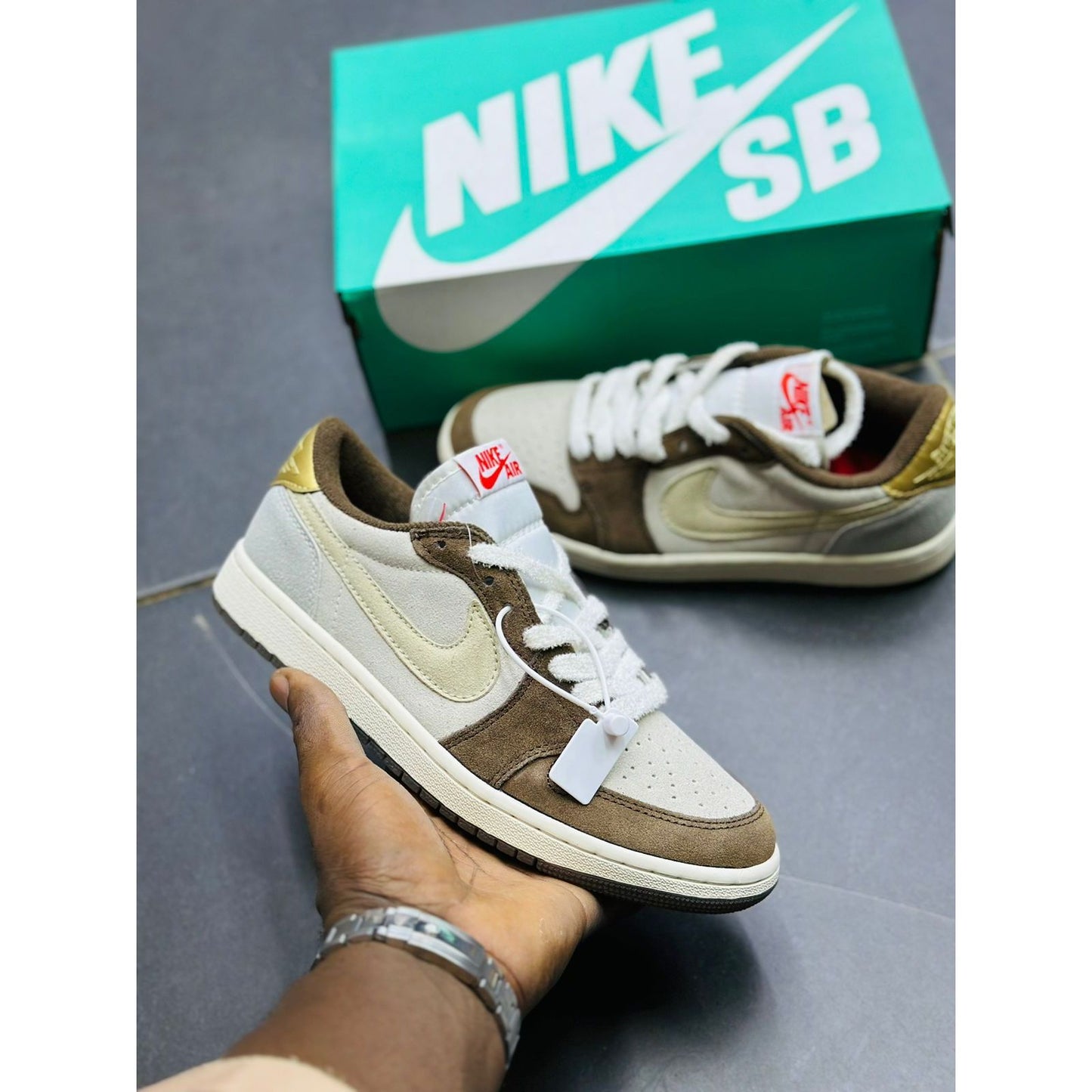Nike