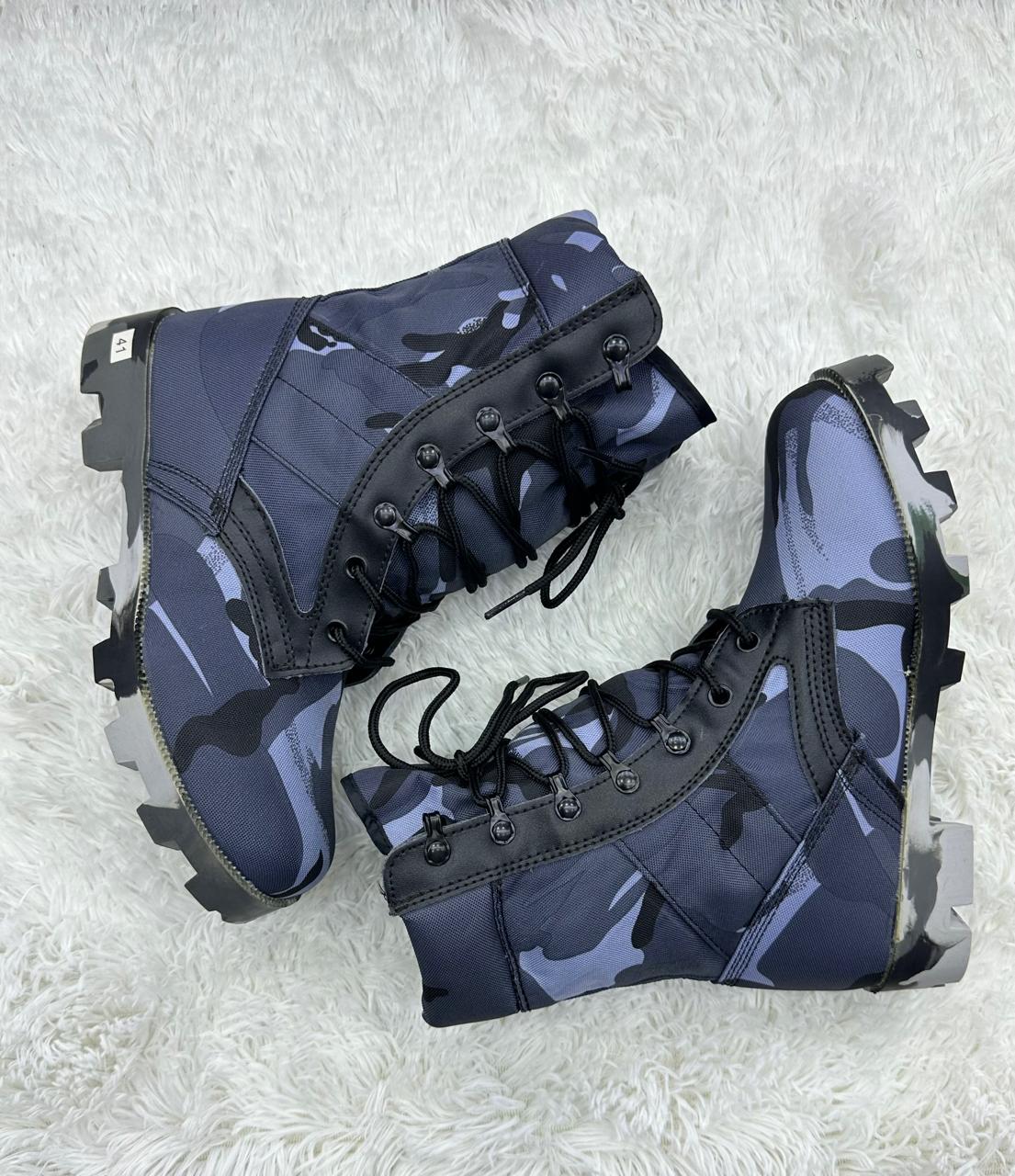 Camouflage boots