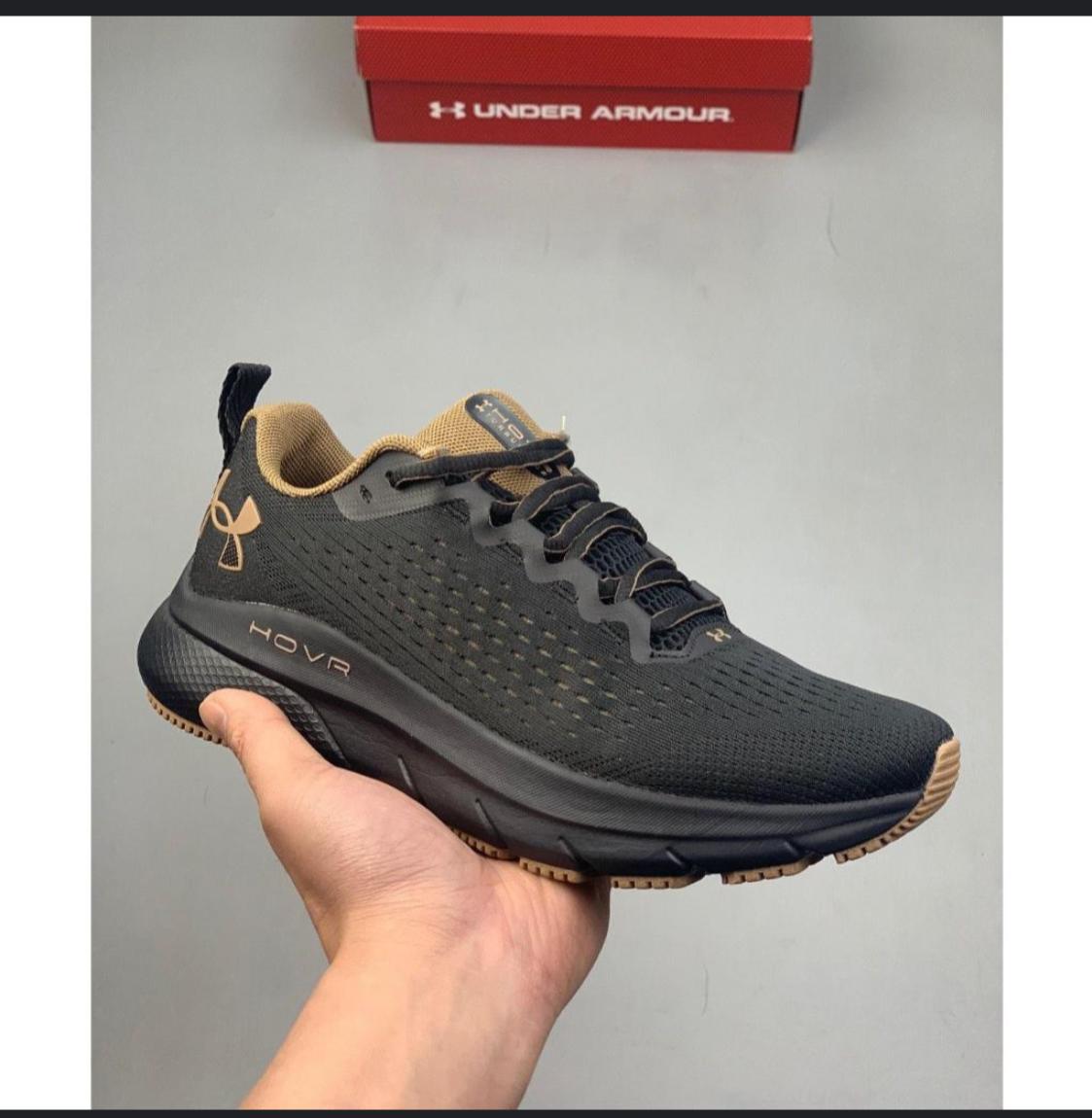 Mens Under Armour HOVR-Superior Comfort and Performance