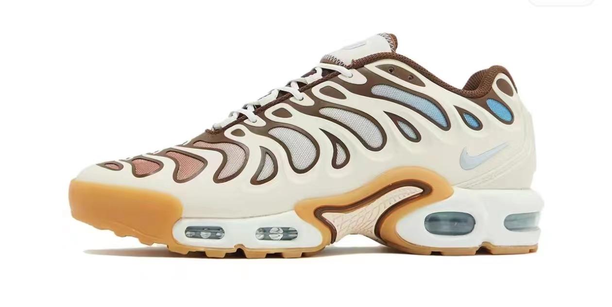 Nike Air Max Plus Drift - Superior Comfort and Style