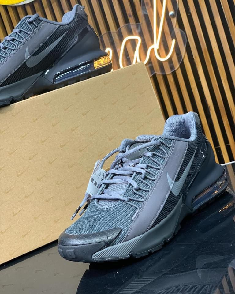 Nike Air Max Pulse Roam - Ultimate Comfort and Urban Style