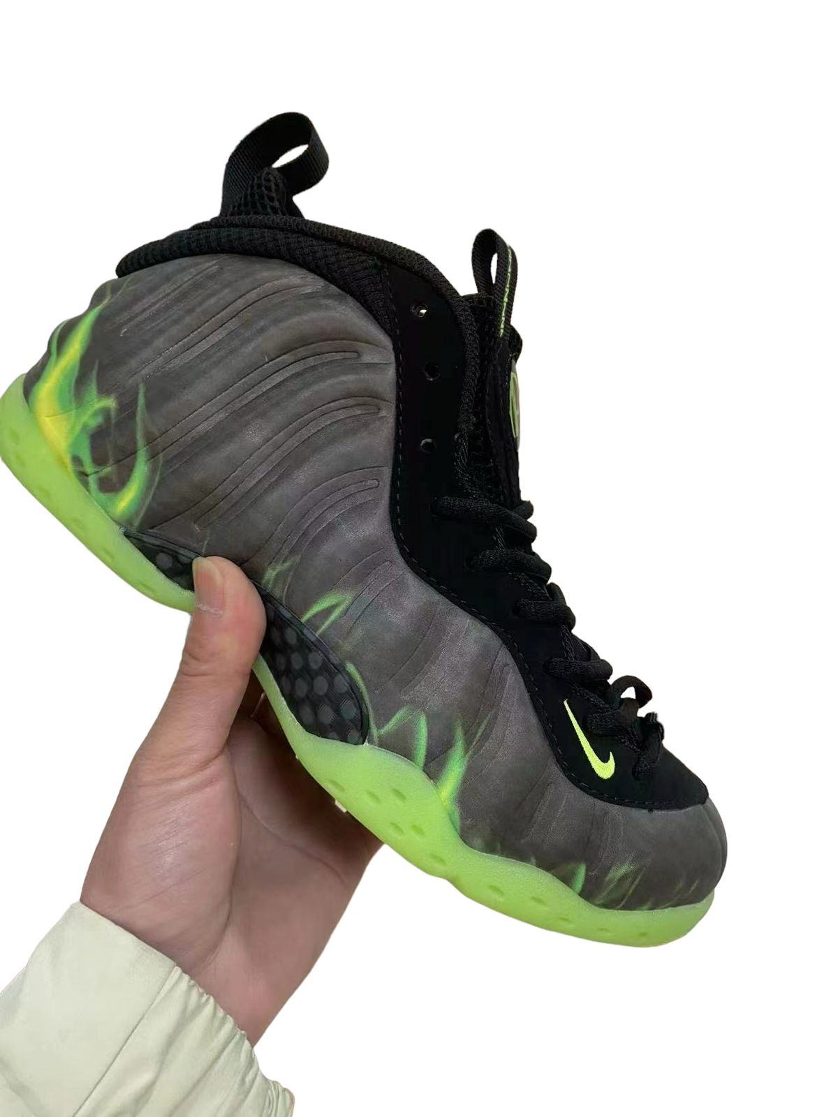 Nike Air Foamposite Pro- Iconic Style and Unmatched Performance