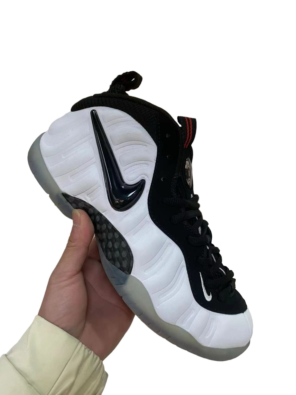 Nike Air Foamposite Pro- Iconic Style and Unmatched Performance