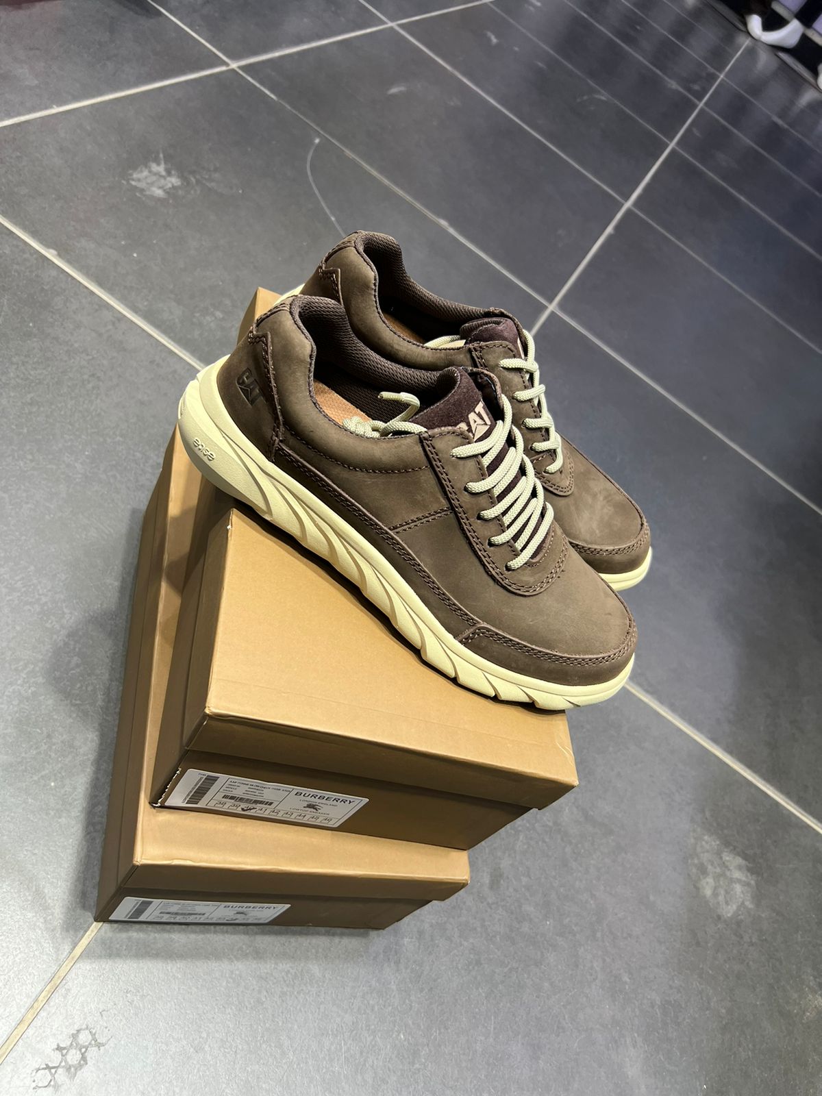 Caterpillar Shoes - Durable Footwear for Work and Adventure (2)