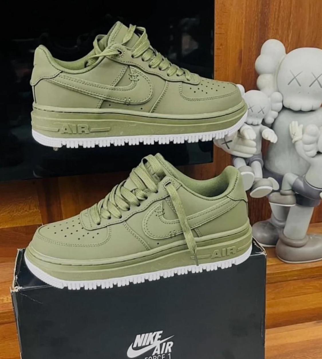 Nike Air Force 1 - Iconic Style with Unmatched Comfort