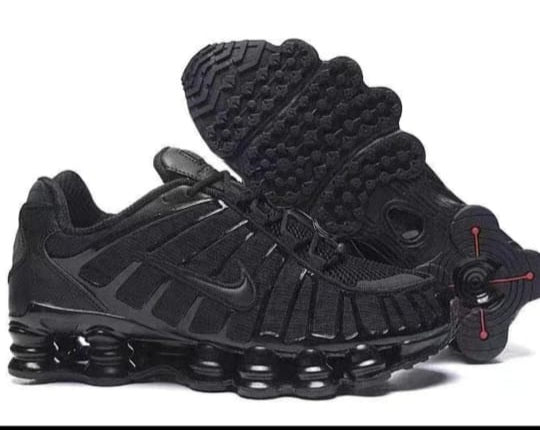 Nike Shox TL – Men's High-Performance Sneakers with Shox Cushioning