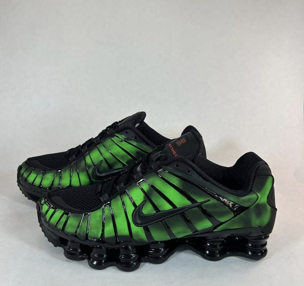 Nike Shox TL – Men's High-Performance Sneakers with Shox Cushioning