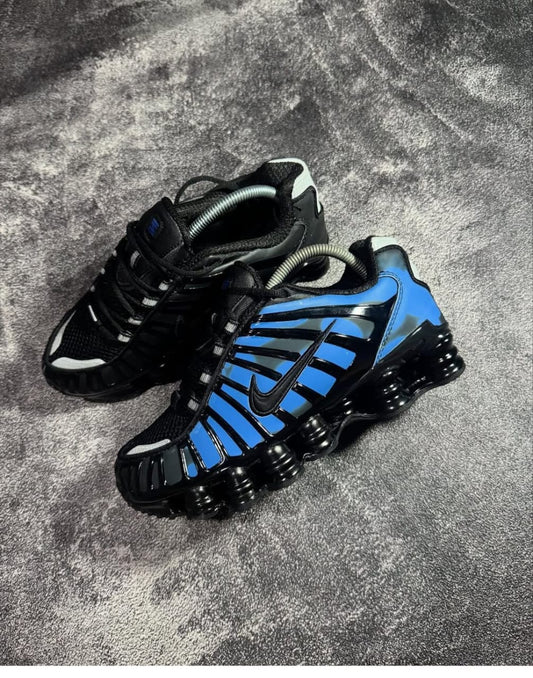 Nike Shox TL – Men's High-Performance Sneakers with Shox Cushioning