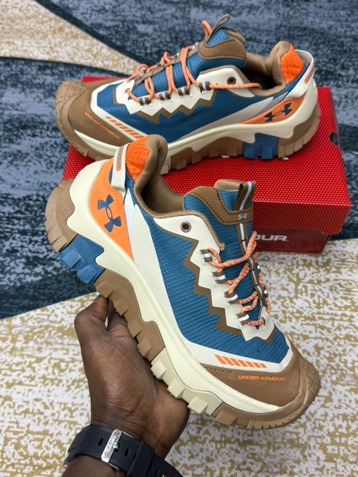 Under Armour Trail Running Sneakers – Camouflage & Outdoor-Inspired Colors