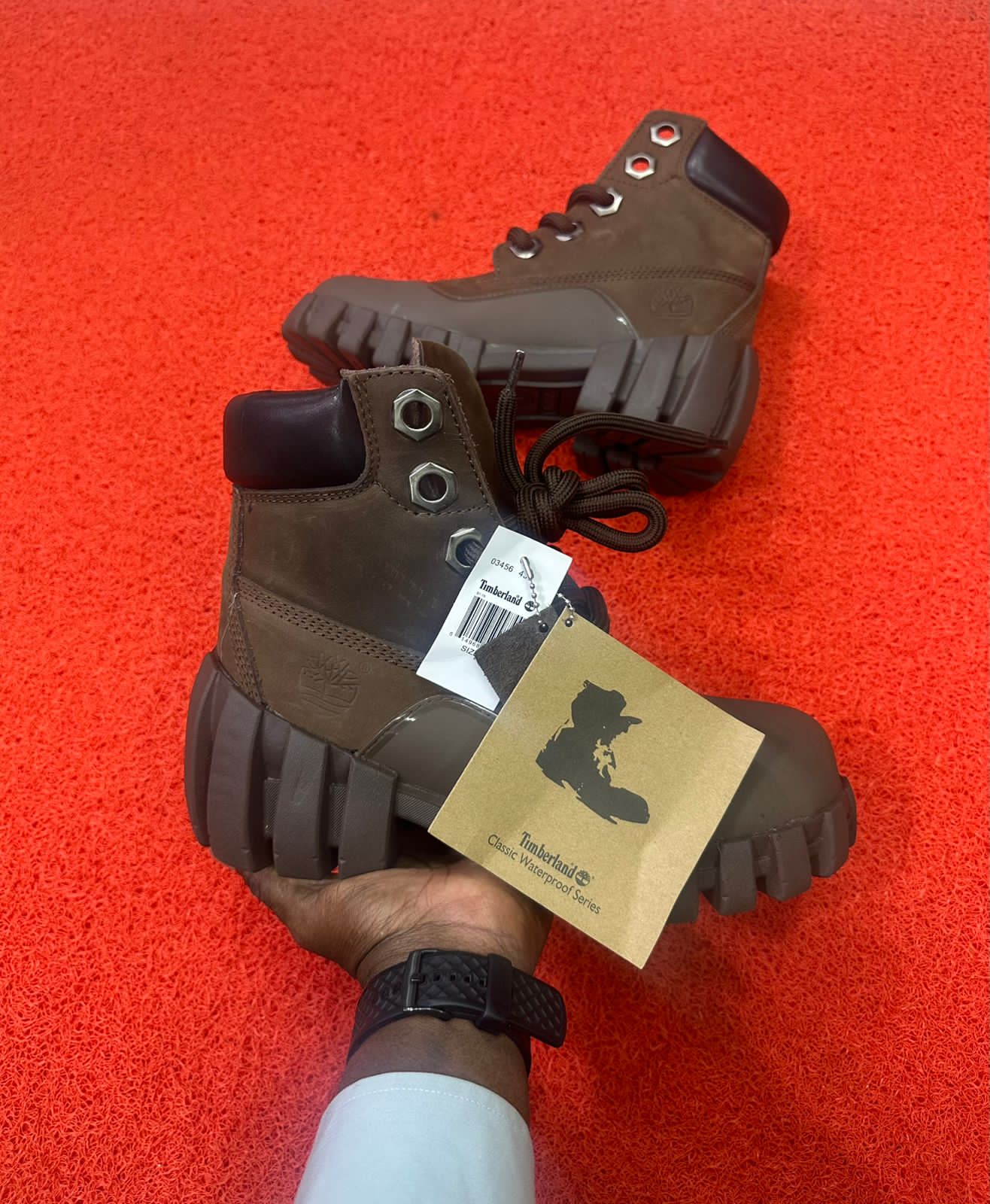 Timberland Chunky Combat Boots for Men & Women – Rugged Urban Waterproof Series