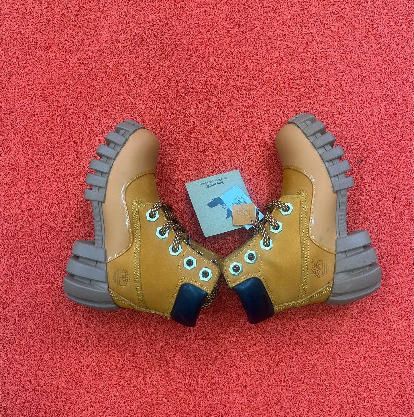 Timberland Chunky Combat Boots for Men & Women – Rugged Urban Waterproof Series