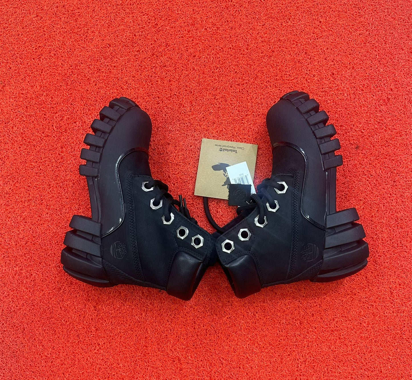 Timberland Chunky Combat Boots for Men & Women – Rugged Urban Waterproof Series